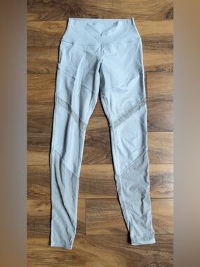 Alo Yoga High-Waisted Leggings Mesh Panel Stretch Athletic Yoga Pants Sz S Gray